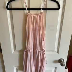 Women’s Halter tank with sinch waist.